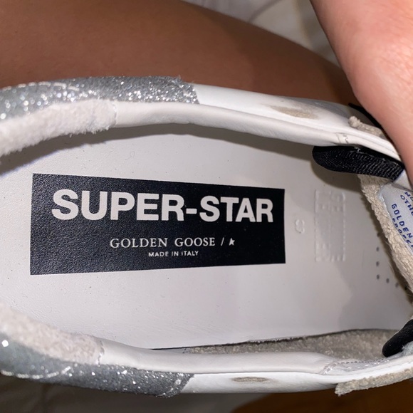 Golden Goose Superstar Sequin Low-Top Sneakers - Picture 2 of 8